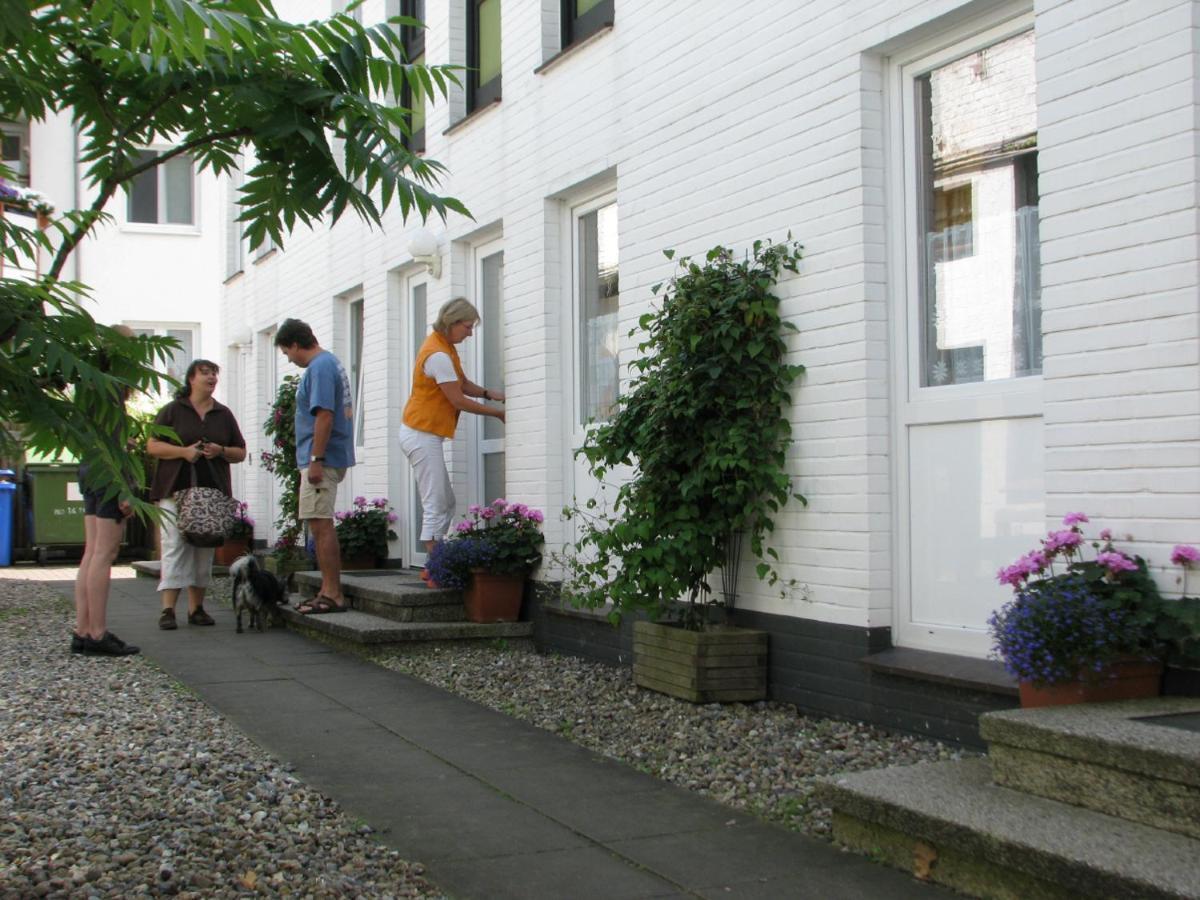 Appartementhaus Martel - Adults Only Любек Экстерьер фото